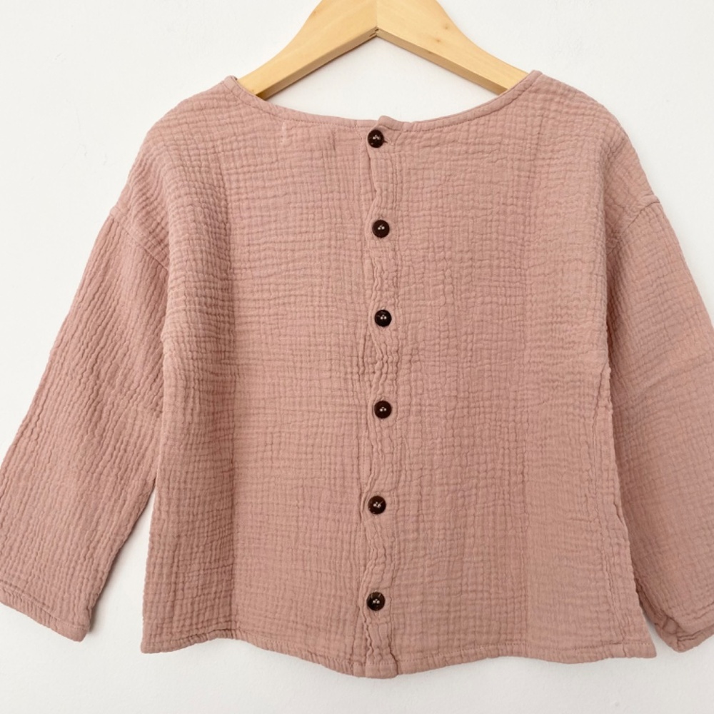 SOLD-The simple folk button back top - Picture 3 of 4